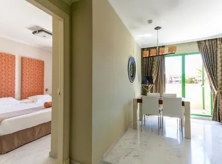 Premium Hotel